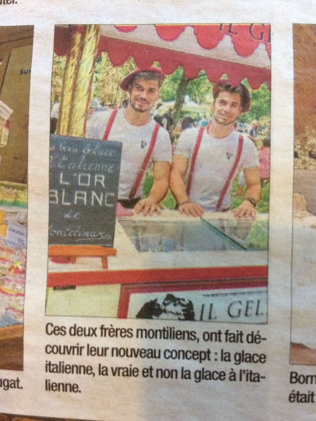 Article de presse : les deux frères derrière leur charrette Il Gelato