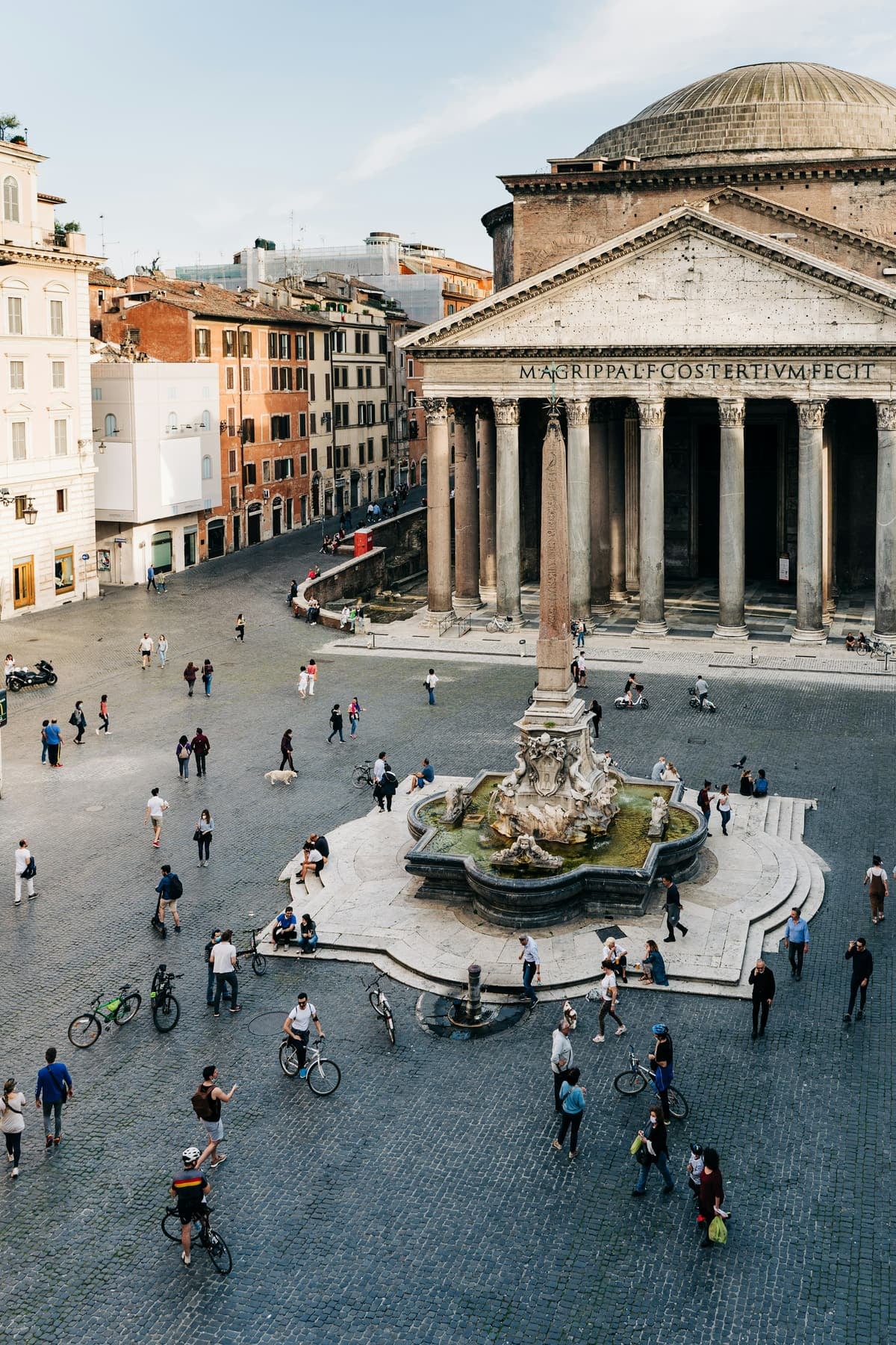 La place du Panthéon à Rome, vue d'en haut